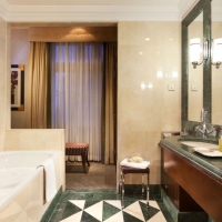 Esplanade-Zagreb-Hotel---Bathroom
